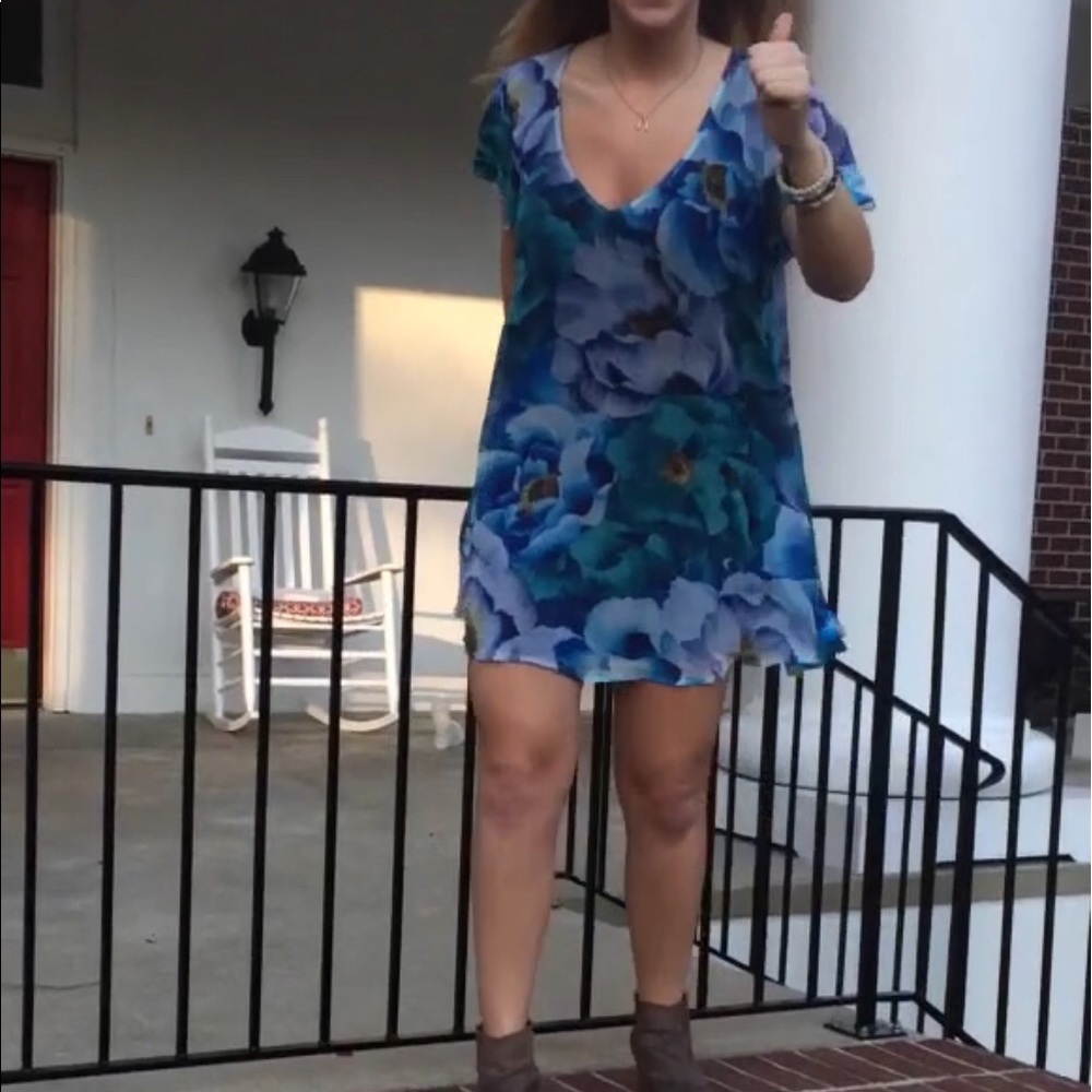 Med- Show Me Your Mumu Mini dress